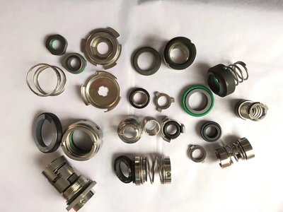 南方泵業(yè)TD管道循環(huán)泵機(jī)械密封